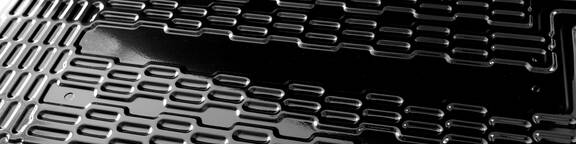 Batteriekühlplatte mit Isolationspulverbeschichtung zur Kombination von thermischem Management und elektrischer Isolation