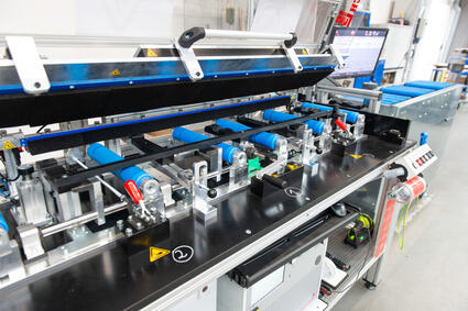 Automatisierte Hochvoltprüfung von Bauteilen in der Serienproduktion zur Sicherstellung elektrischer Isolation